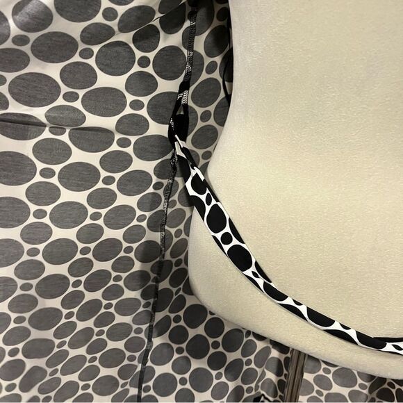 Elegant Black and White Polka Dot Dress - Picture 7 of 14